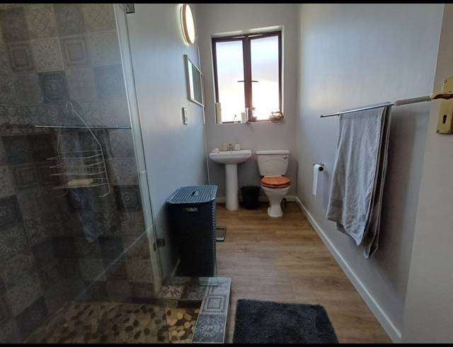 3 BEDROOM SIMPLEX TO LET IN HILTON CENTRAL